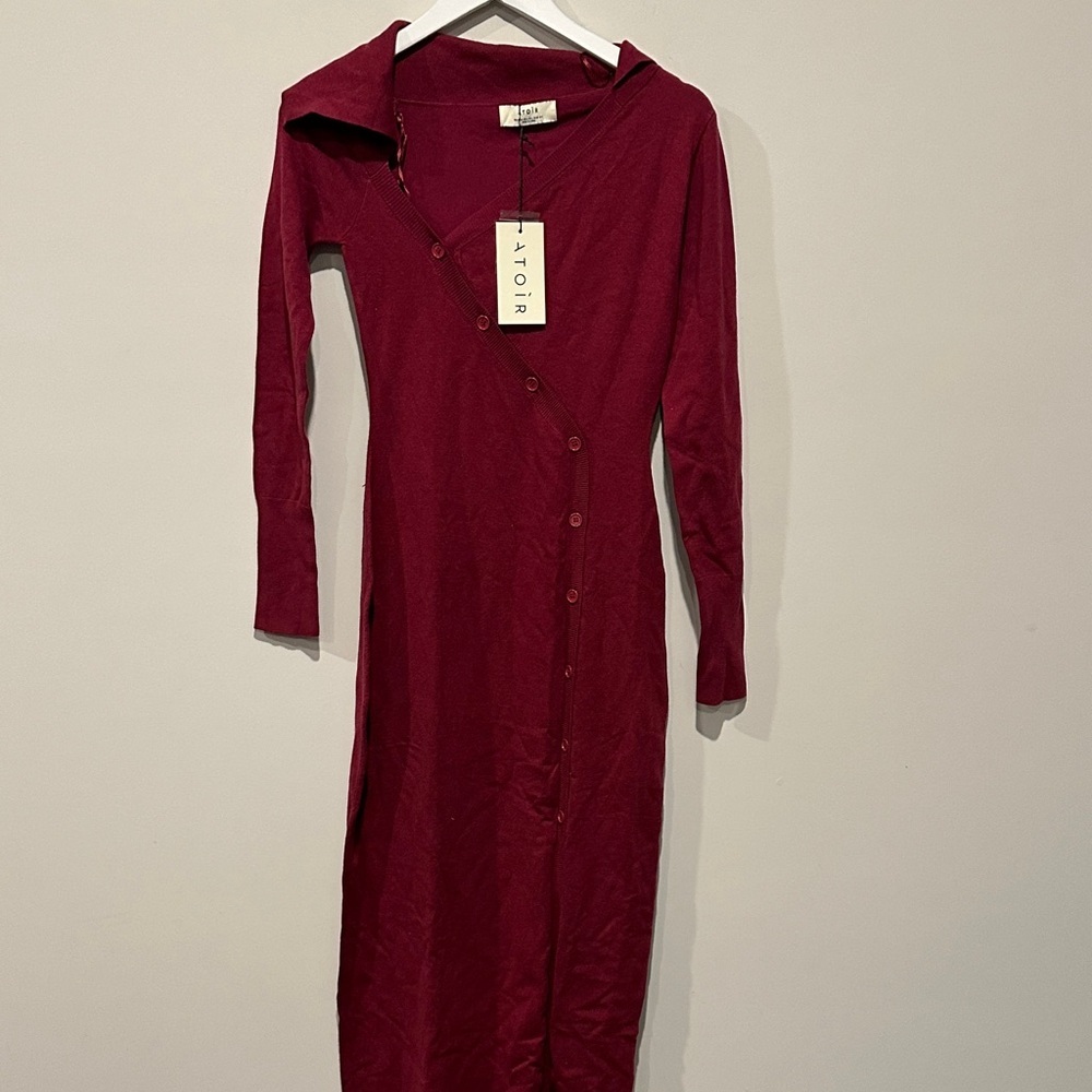 NWT Atoir Burgundy Midi Dress with Asymmetrical Button Detail and split - Picture 3 of 12